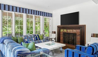 20 Devonshire Ln, Amagansett, NY 11930