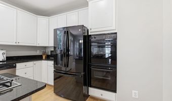 21495 TITHABLES Cir, Broadlands, VA 20148