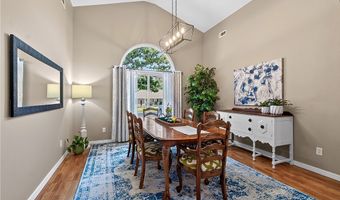 3 Ettington Dr, Bella Vista, AR 72714
