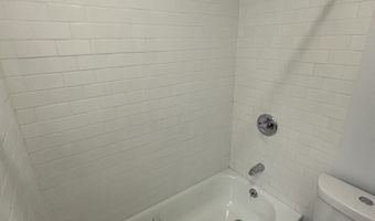 1036 Maplewood Ave 1, Bridgeport, CT 06604