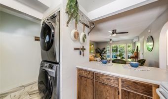 355 Aoloa St C201, Kailua, HI 96734