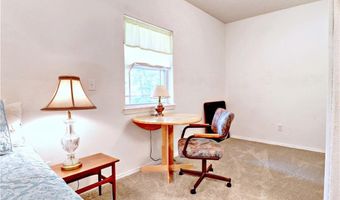 1 Bacton Ln, Bella Vista, AR 72714