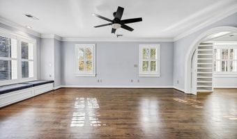 415 Pine St, Camden, SC 29020