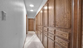 801 Cambridge Dr, Altus, OK 73521