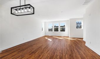 2604 Golden Valley Rd, Minneapolis, MN 55411