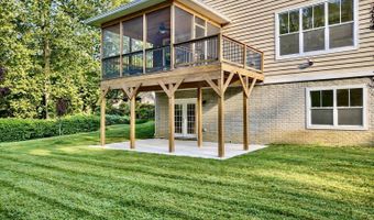 7313 BYRNELEY Ln, Annandale, VA 22003