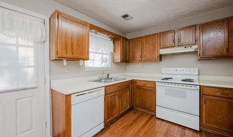 113 PALM Dr, Alabaster, AL 35007