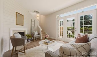 1514 Sylvia Ct, Charlotte, NC 28205