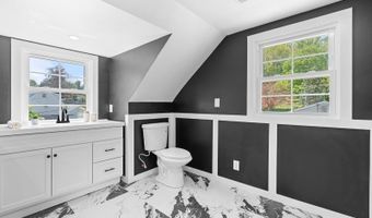 8 Andrea Dr, Alloway, NJ 07462