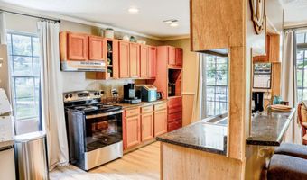 381 North Hwy, Baxter, KY 40806
