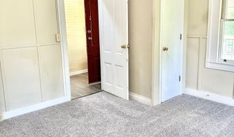 206 Henry M Turner St, Abbeville, SC 29620