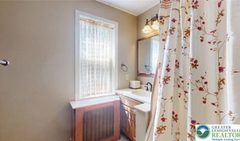 2016 W Pennsylvania St, Allentown, PA 18104