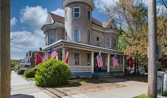 1702 W Walnut St, Allentown, PA 18104