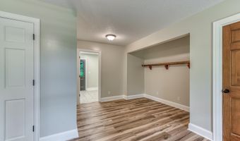 3935 Erwin Hwy, Afton, TN 37616