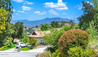 27555 Freetown Ln, Agoura Hills, CA 91301