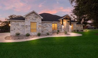 168 Bobby Lynn, Adkins, TX 78101