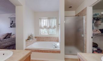 7324 Via Contenta NE, Albuquerque, NM 87113