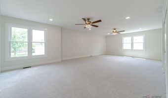 408 W Foxdale Ln, Arlington Heights, IL 60004