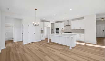 3650 Hayden Valley Dr, Bargersville, IN 46106