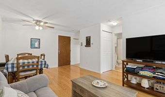 8 Kenmar Dr 60, Billerica, MA 01821