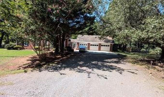 222 Shallowbrook Dr, Advance, NC 27006