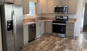 8 REHOBOTH Cir, Clayton, DE 19938