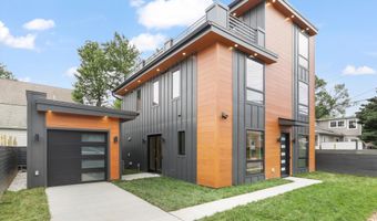2007 S JOYCE St, Arlington, VA 22202