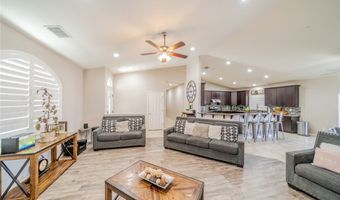 13546 Rincon Rd, Apple Valley, CA 92308