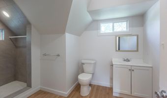 425 W Eagle St, Arlington, NE 68002