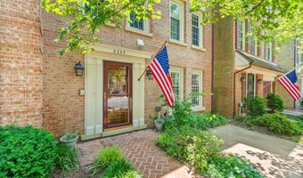 2345 S ROLFE St S, Arlington, VA 22202