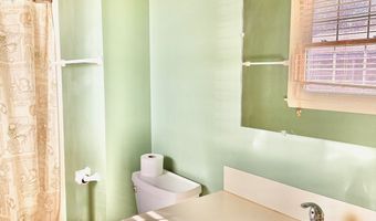 66 Meadow Ln, Barnwell, SC 29812