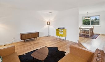 18800 SW SANDRA Ln, Beaverton, OR 97003