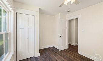 1917 Harrison St, Savannah, GA 31404