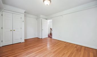 8201 HECTIC HILL Ln, Rockville, MD 20854