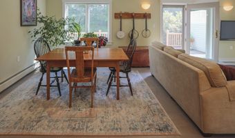 28 B Springbrook Dr, Belfast, ME 04915
