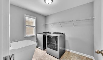 845 Deepwood Ct, Boiling Springs, SC 29316