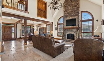 1363 Lake Pointe Dr, Bigfork, MT 59911