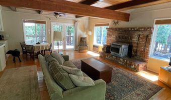2047 Fifth Green Dr, Arnold, CA 95223
