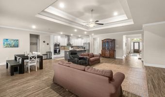 7004 Glen Eagle Dr, Biloxi, MS 39532