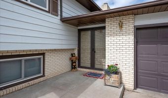 5214 HICKORY Pl, Cheyenne, WY 82009