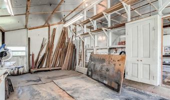 2598 County Road 9001, Amoret, MO 64722