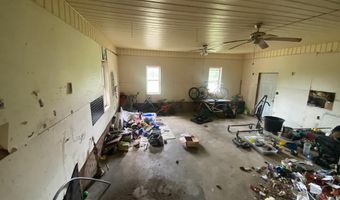 496 Manville Saint Charles Rd, Bishopville, SC 29010