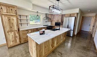 1919 Dakota Jct, Arkdale, WI 54613