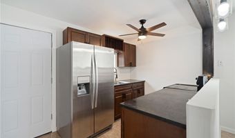 215 S 11th St, Aransas Pass, TX 78336