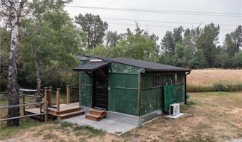 30 Fishing Creek Ln, Absarokee, MT 59001