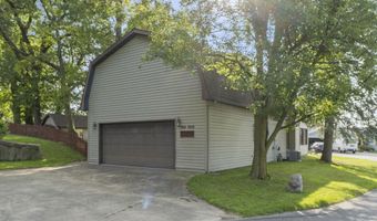 155 Lane 305 Crooked Lake Ln, Angola, IN 46703