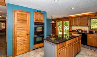 70 River St, Bartlett, NH 03812