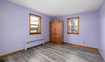 3 Sandra St, Bristol, CT 06010