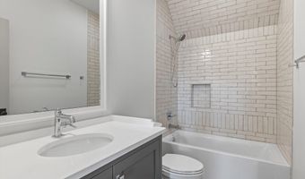 207 Heritage Pt N, Alexander City, AL 35010