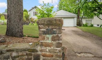 84 Ash Ave, Cranston, RI 02910